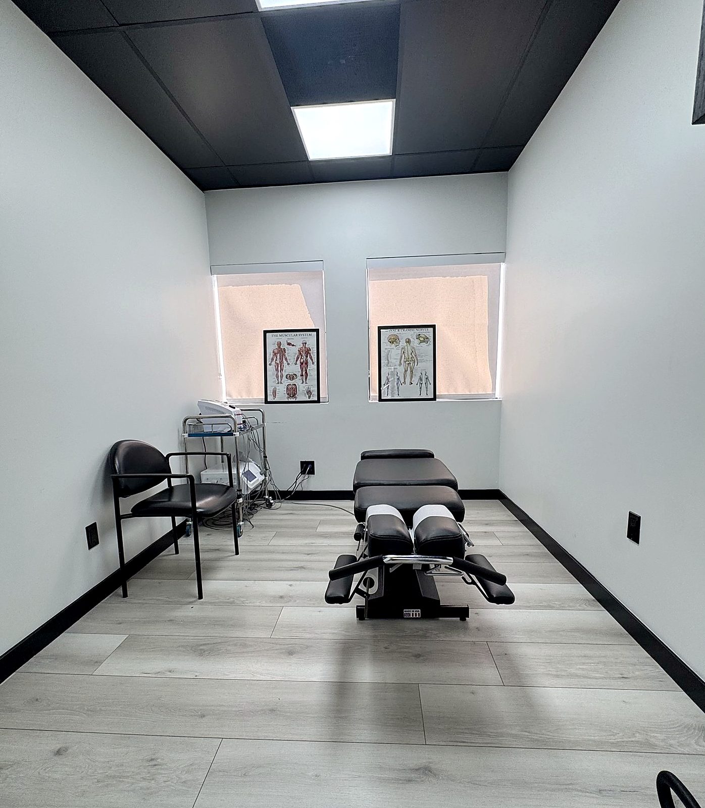 Shockwave therapy device